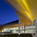 51a82d8ab3fc4b10be0003fa_commonwealth-community-recreation-centre-maclennan-jaunkalns-miller-architects_04-125×125